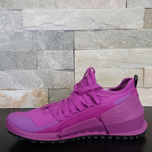 🎁 ECCO Women's Biom 2.0 Low Textile Cross Trainer - Picture 10 of 12